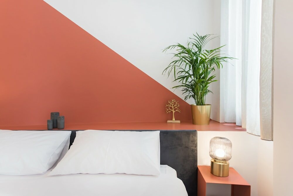 Фото MONK Monastiraki Suites