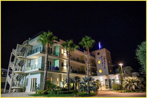 Внешний вид отеля Grand Hotel Paclà в Аволе, фото 2