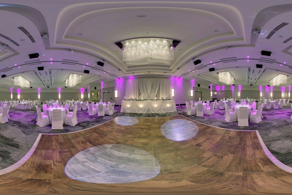 Фото TownePlace Suites by Marriott Oshawa