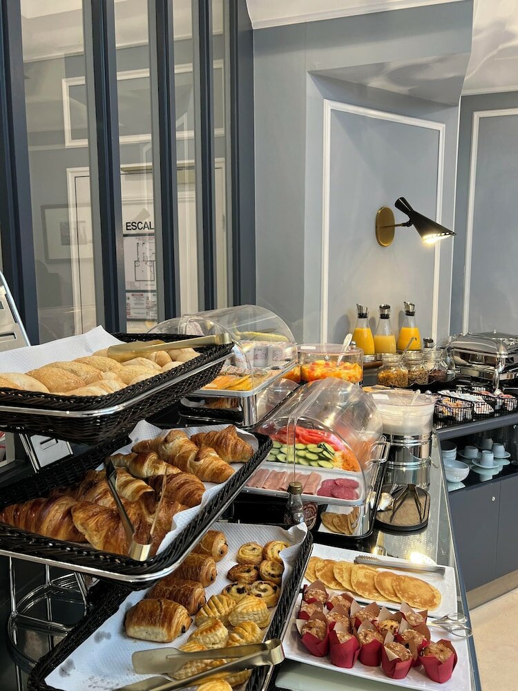 Фото Hotel Central Saint Germain