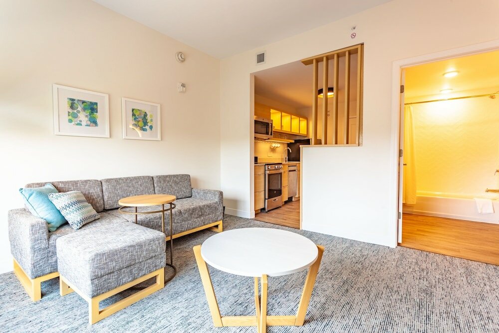 Фото TownePlace Suites by Marriott Raleigh-University Area