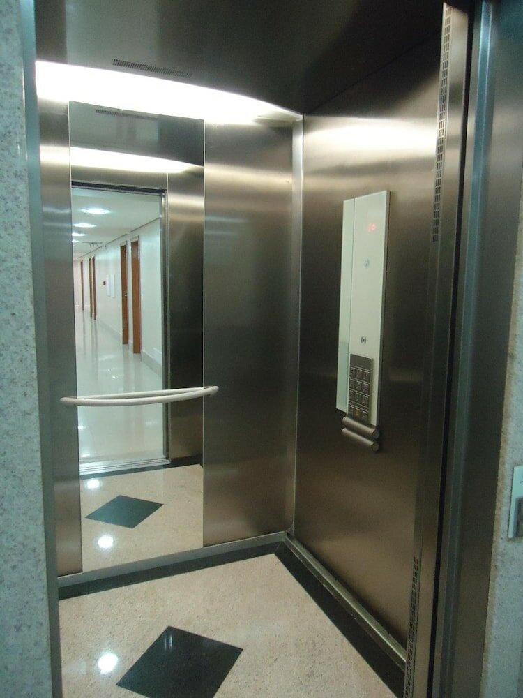 Фото Brisa Tower Hotel