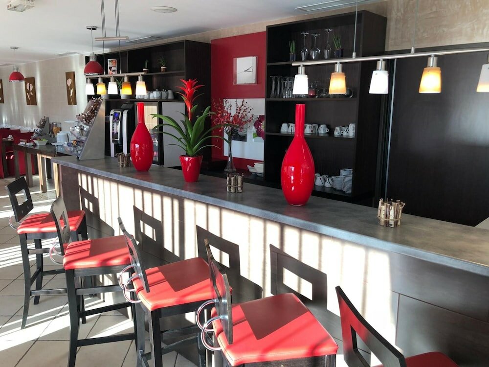 Фото Hotel Paris Pacific Villejuif