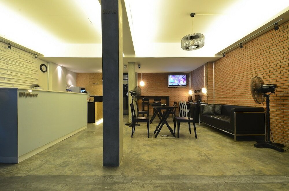 Фото Di Place Hotel