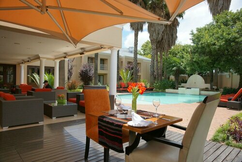 Внешний вид отеля Southern Sun Katherine Street в Йоханнесбурге, фото 5