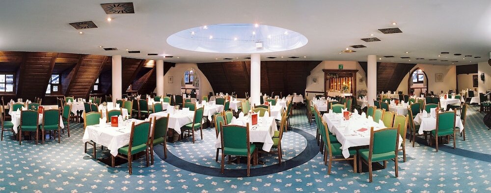 Фото Family Schloss Hotel Rosenegg