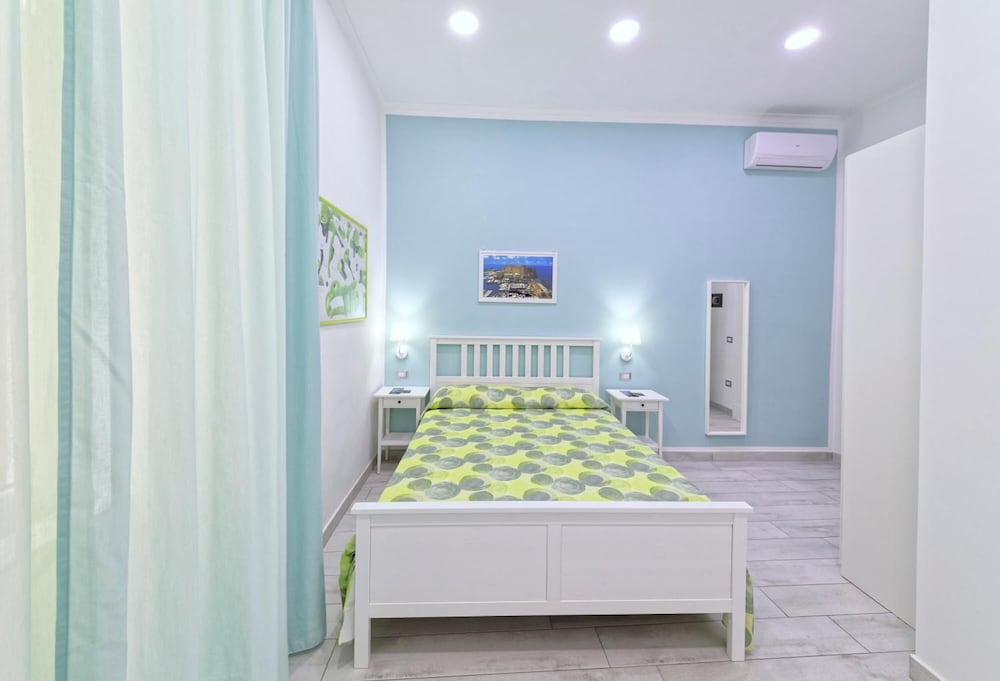 Фото B&b Rest a Napoli