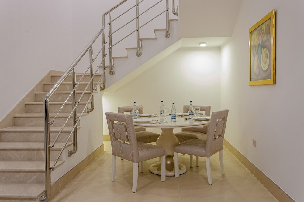 Фото Sarwat Park Hotel Riyadh