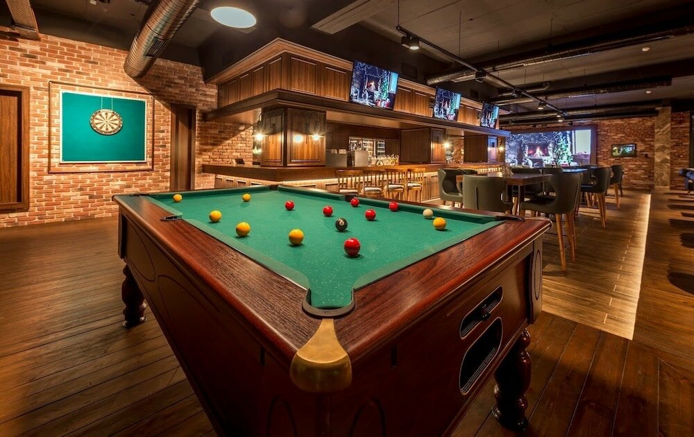 Фото Novel Centre Point Hotel