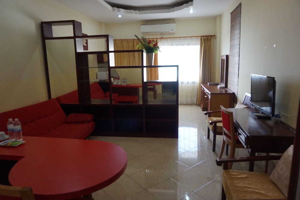 Фото New Rose Boutique Hotel