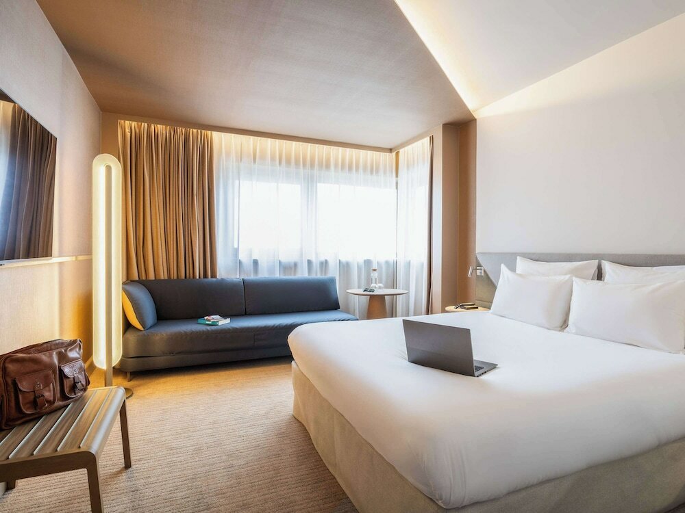 Фото Novotel Brugge Centrum