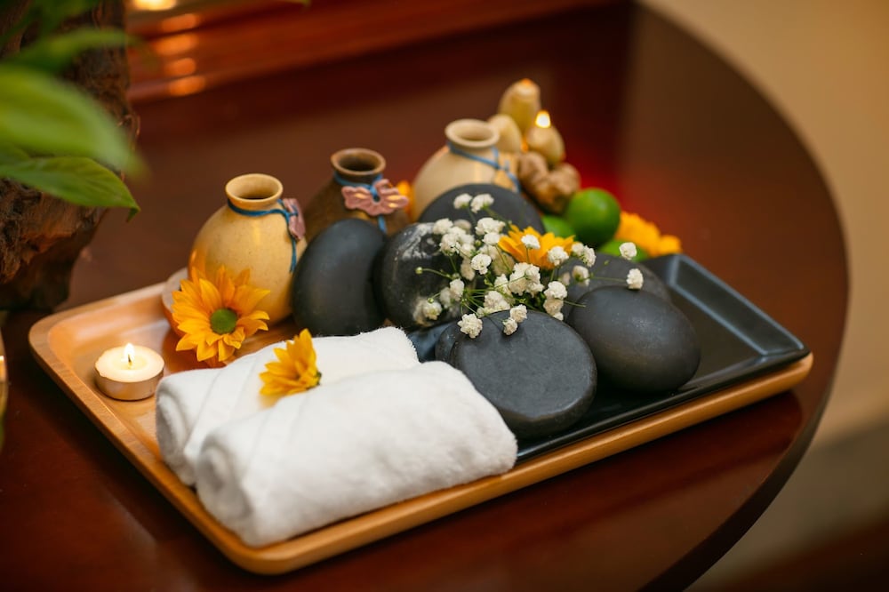 Фото The Tray Hotel