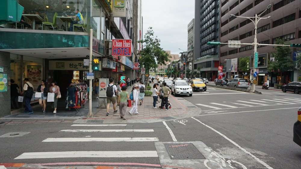 Фото Chian Huei Business Hotel