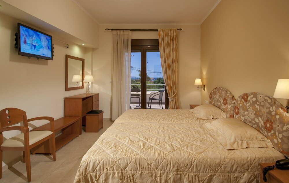 Фото Kyniska Hotel