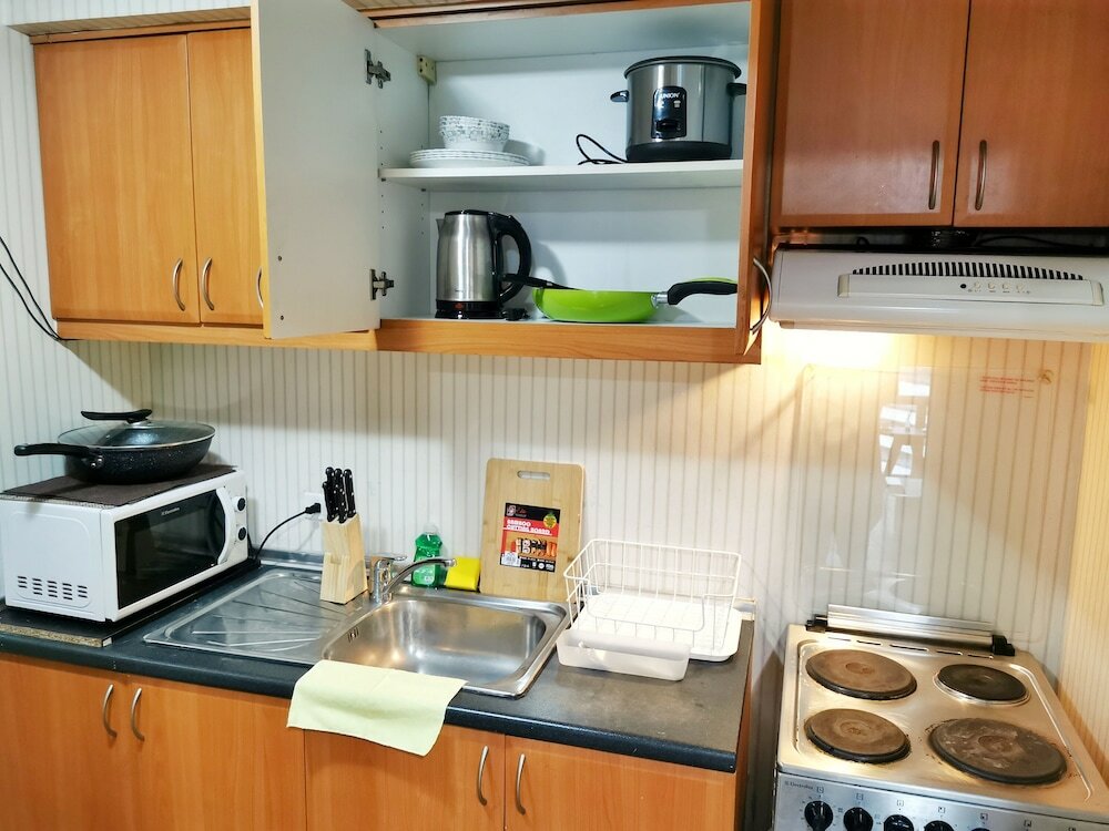 Фото Luxury Condo at Forbeswood Parklane