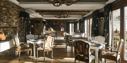 Внешний вид отеля El Lodge, Ski & SPA в Моначиле, фото 3