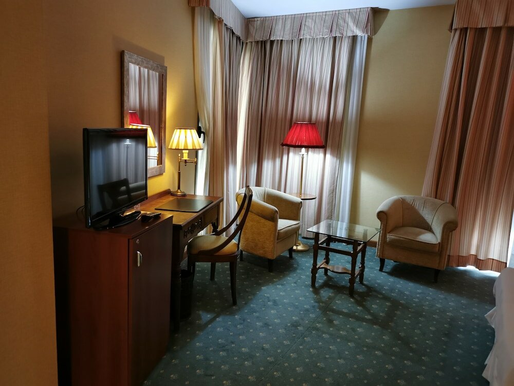 Фото Hotel Puente Romano de Salamanca