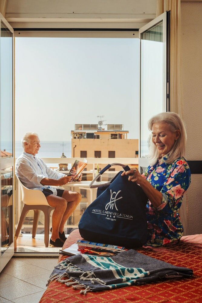 Фото Hotel Careni Villa Italia