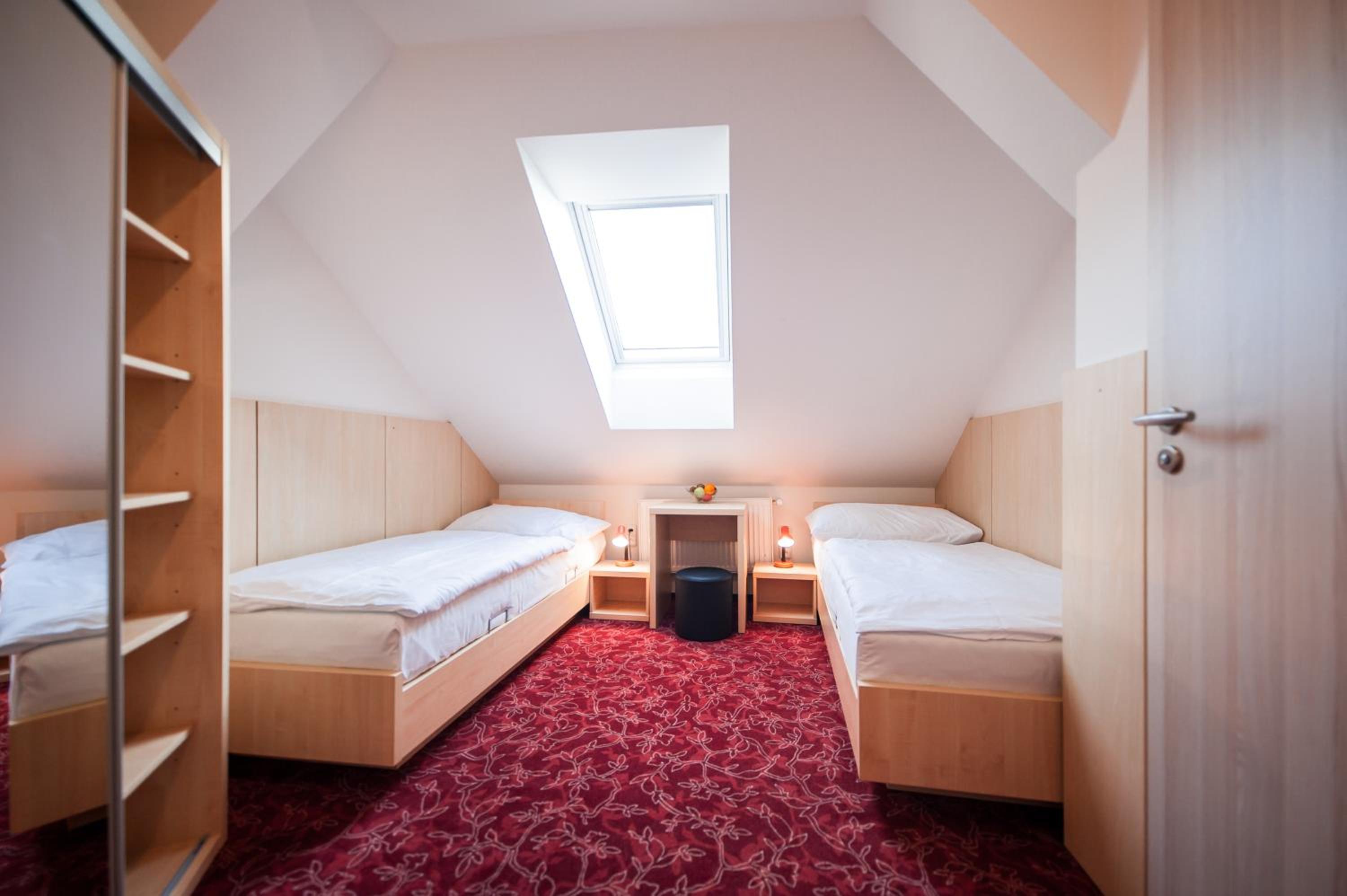 Фото Hotel Pivovar