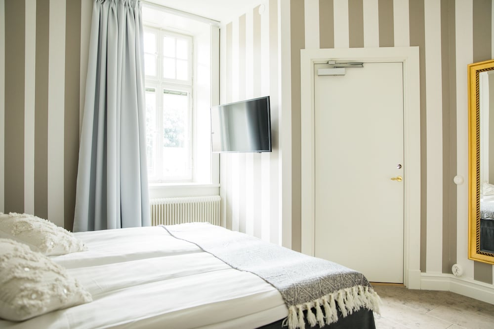 Фото Hotell Breda Blick