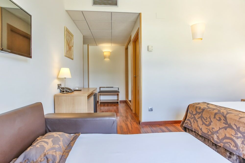 Фото Hotel Desitges