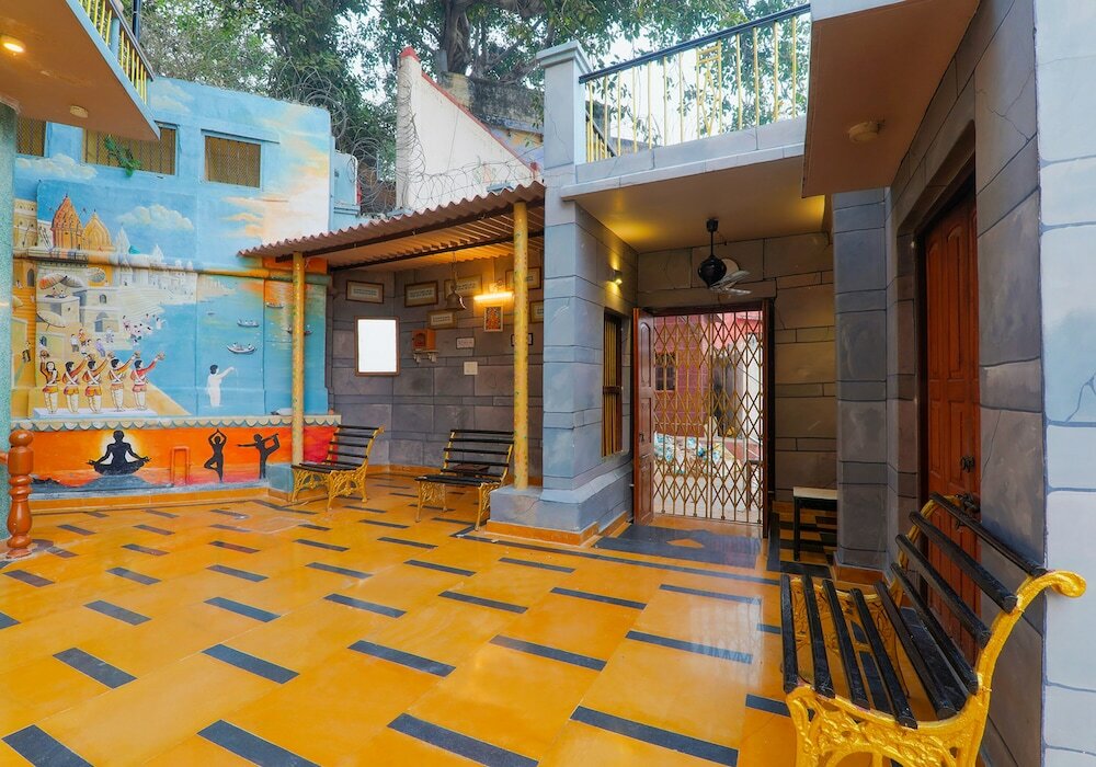 Фото Hotel East View