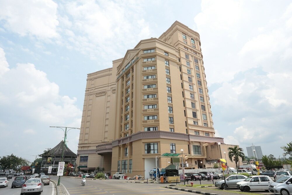 Фото Imperial Riverbank Hotel Kuching