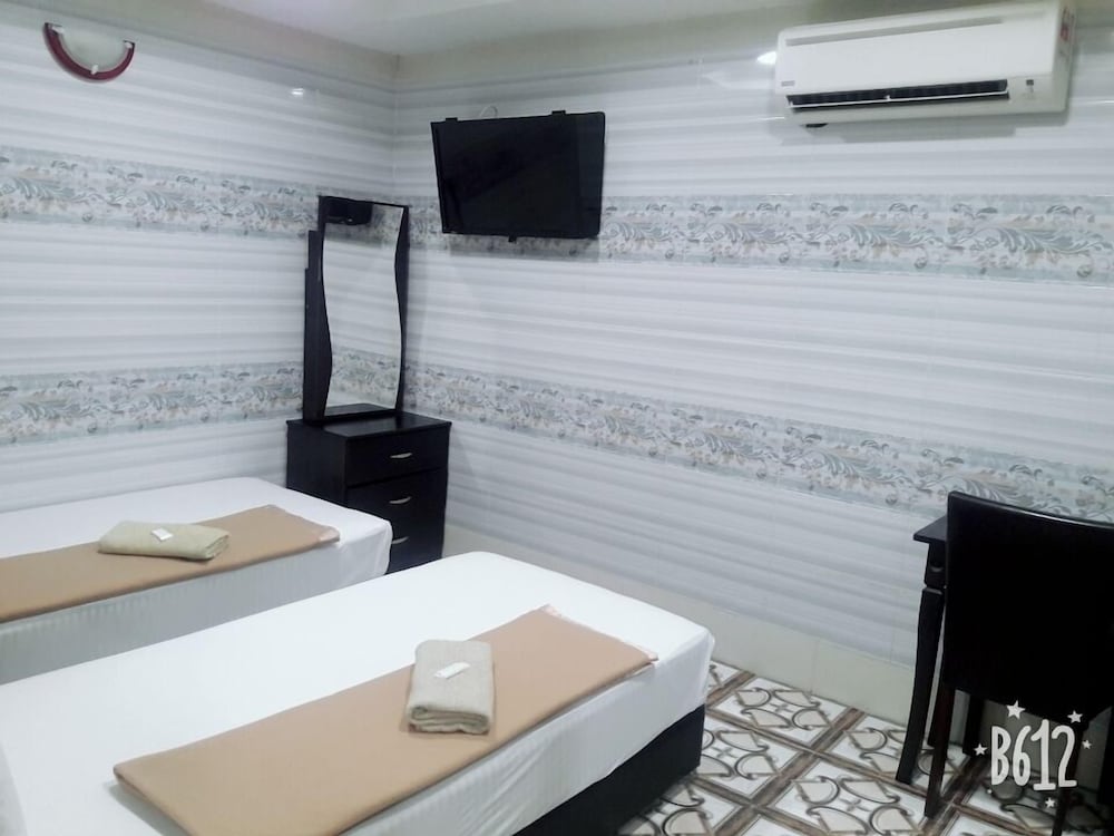 Фото Ark Malawti Hotel