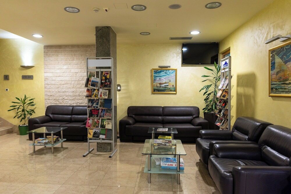 Фото Hotel Saudade