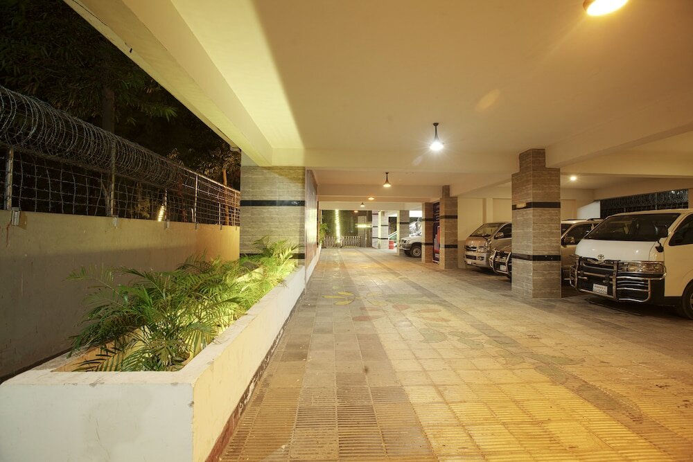 Фото Neeshorgo Hotel And Resort Ltd