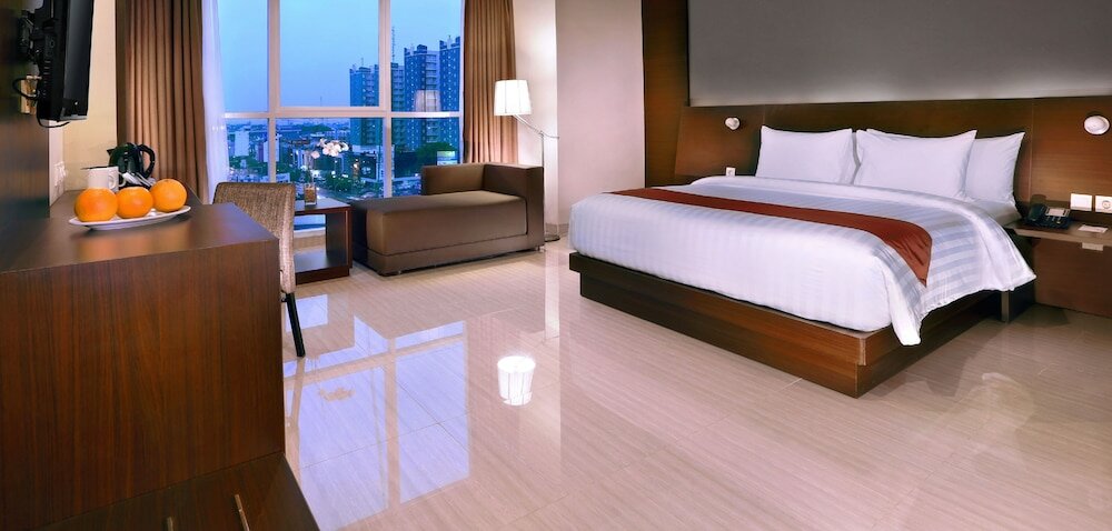 Фото Aston Imperial Bekasi Hotel & Conference Center