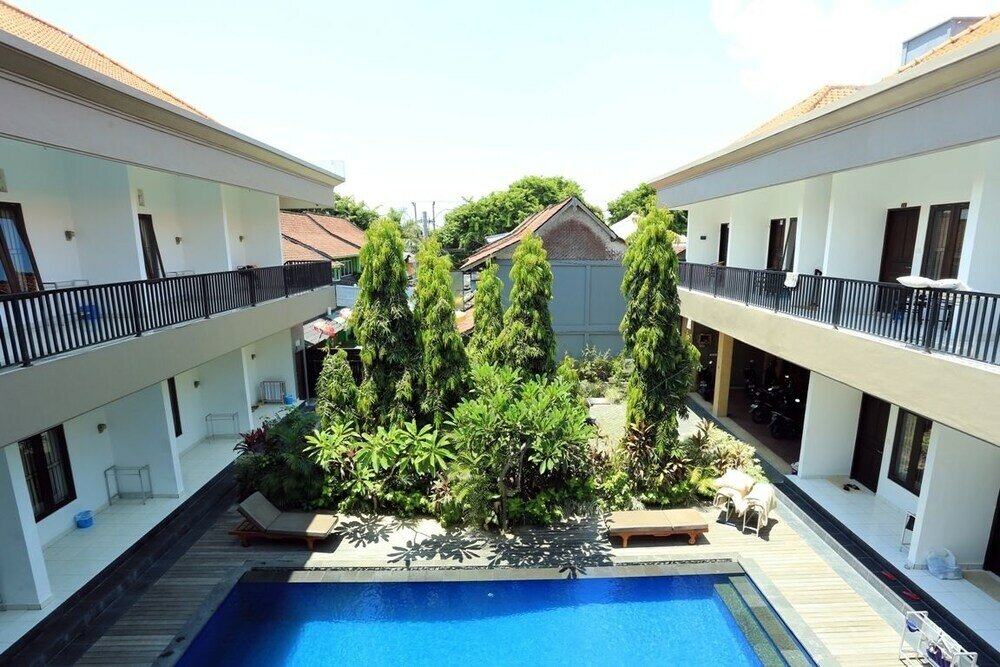 Фото Seminyak Point Guest House