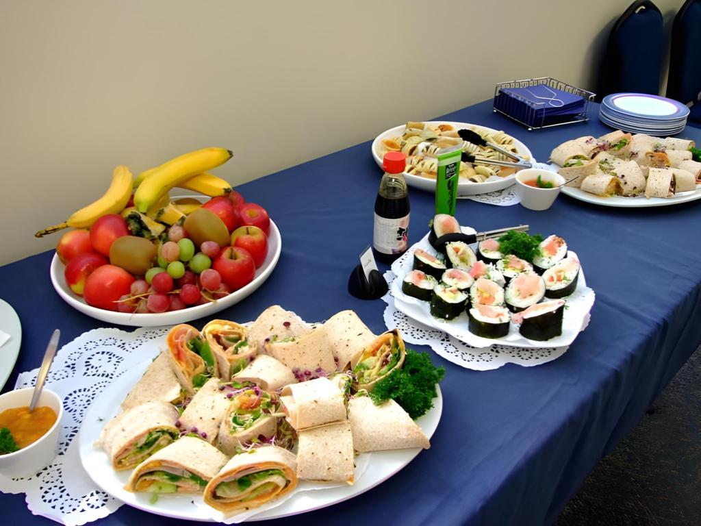 Фото Airport Motel