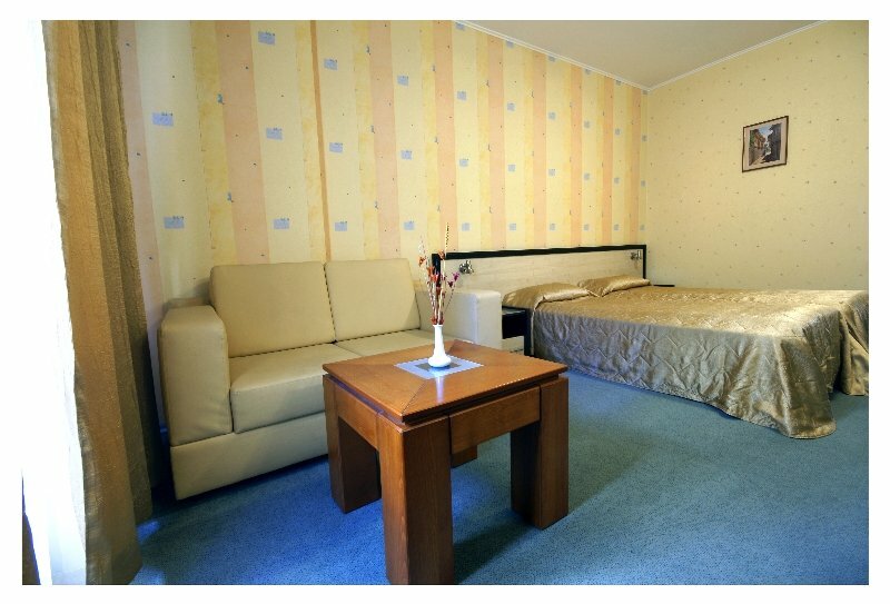 Фото Hotel Premier Veliko Tarnovo