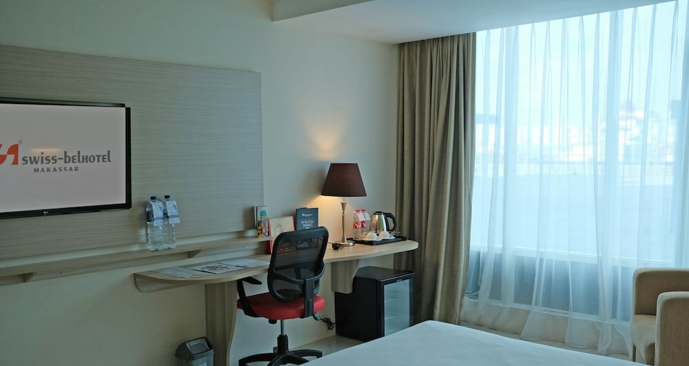 Фото Swiss-Belhotel Makassar