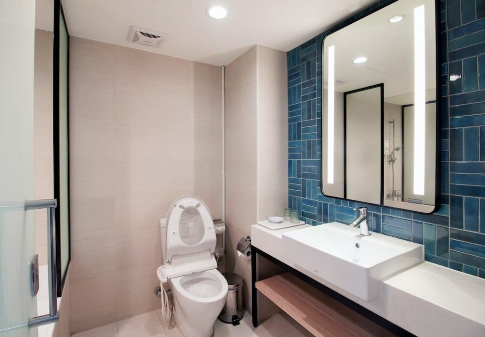 Фото New Continental