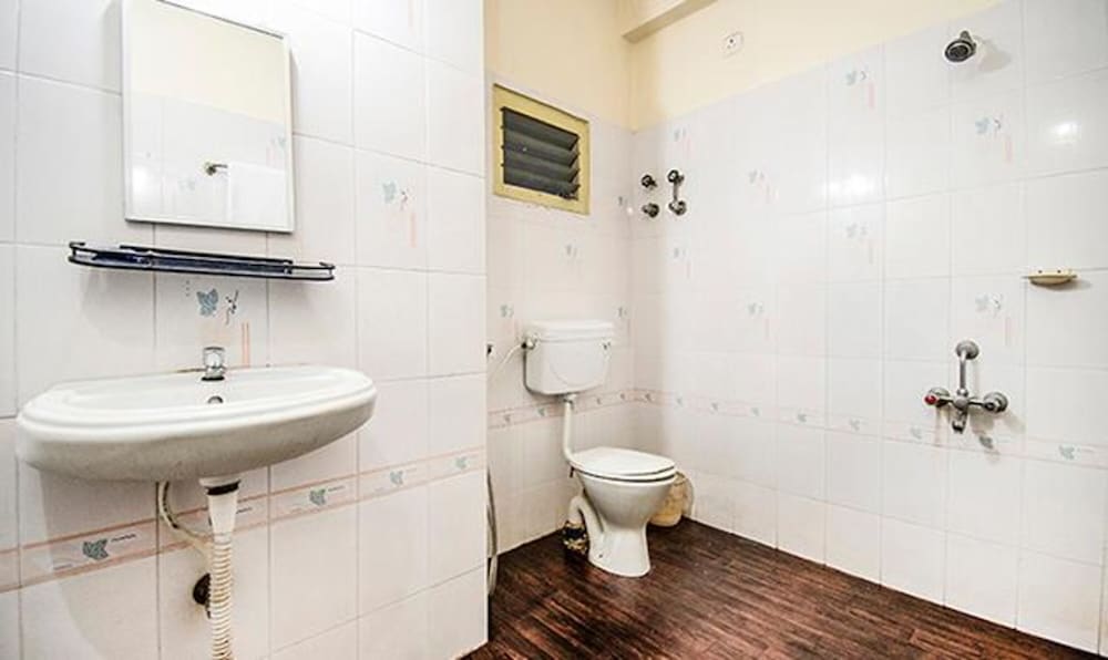 Фото Fabhotel Aditya Yatri Nivas