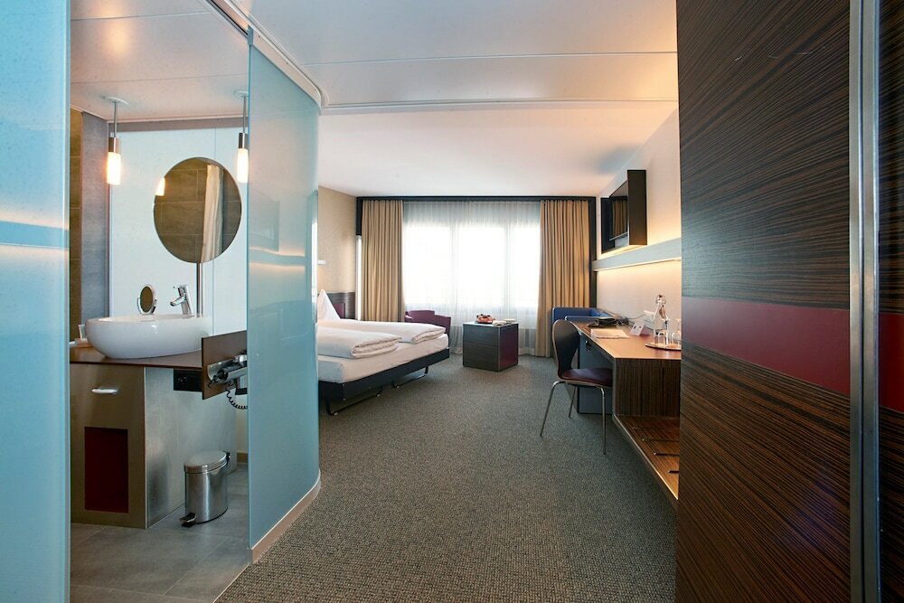 Фото Hotel Ambassador