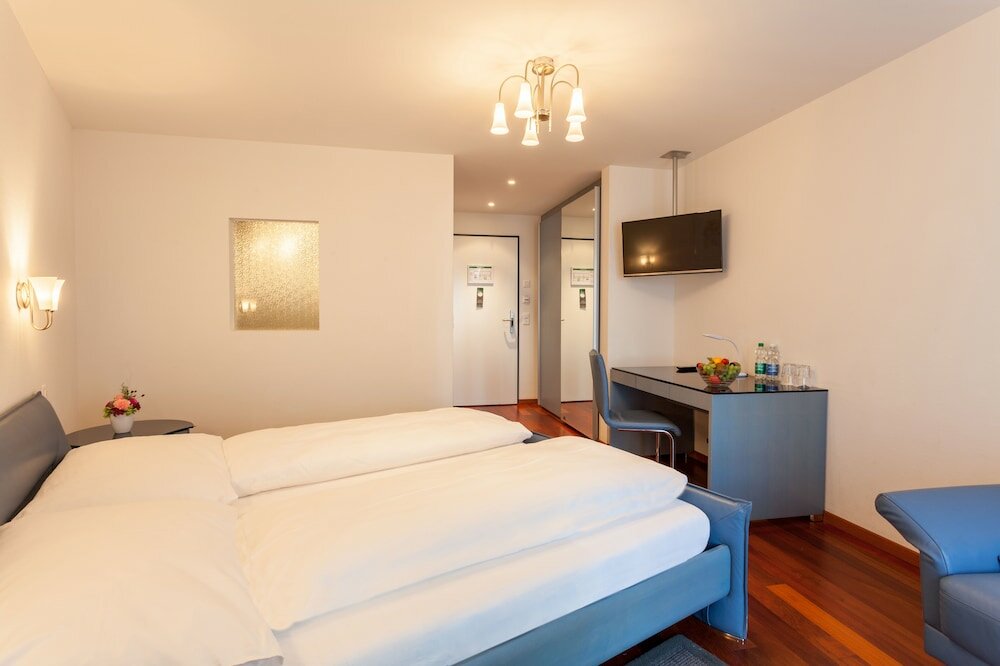 Фото Weisses Rössli Swiss Quality Hotel