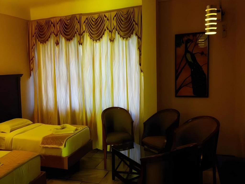 Фото Hotel Subham