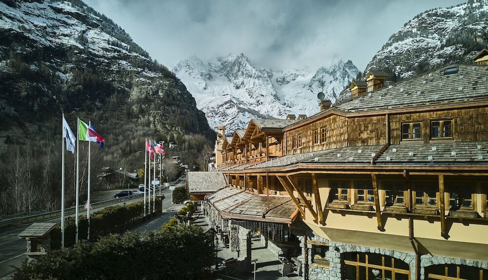 Фото iH Hotels Courmayeur Mont Blanc Resort