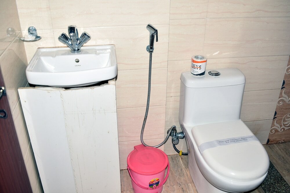 Фото The Century Plaza Hotel