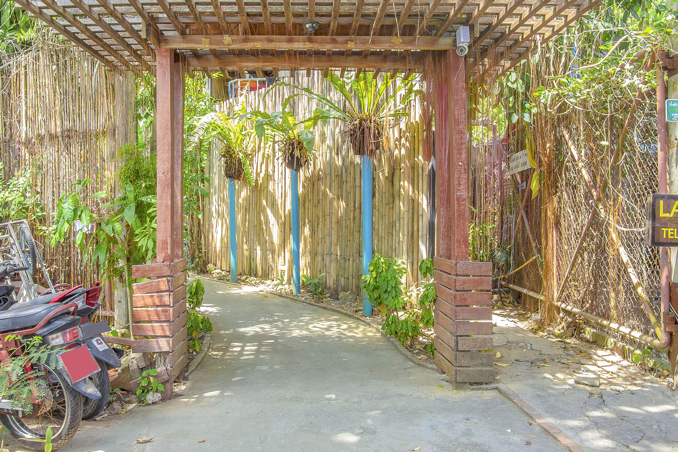 Фото Slumber Party Phi Phi - Hostel