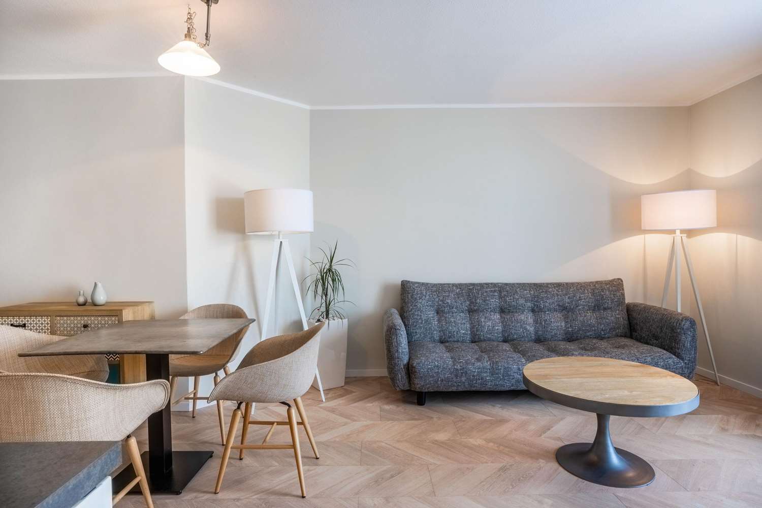 Фото Qu Hotel Augsburg