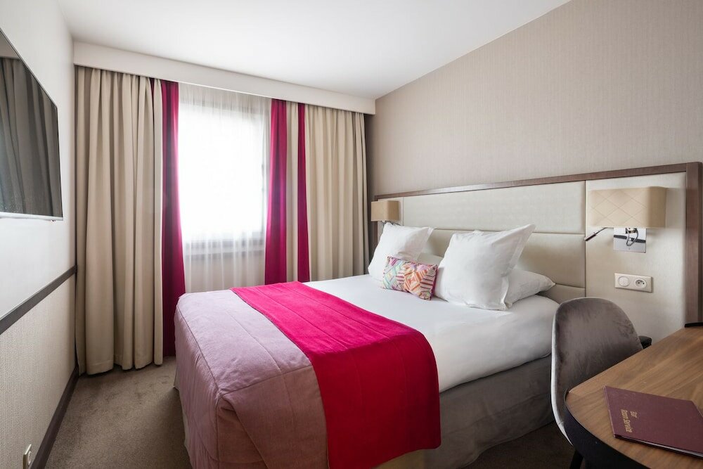 Фото Hotel Paris Neuilly