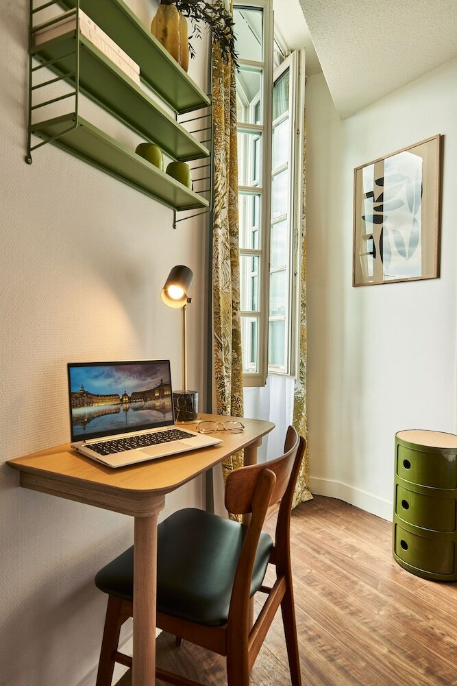 Фото Hotel Bordeaux Clemenceau by HappyCulture