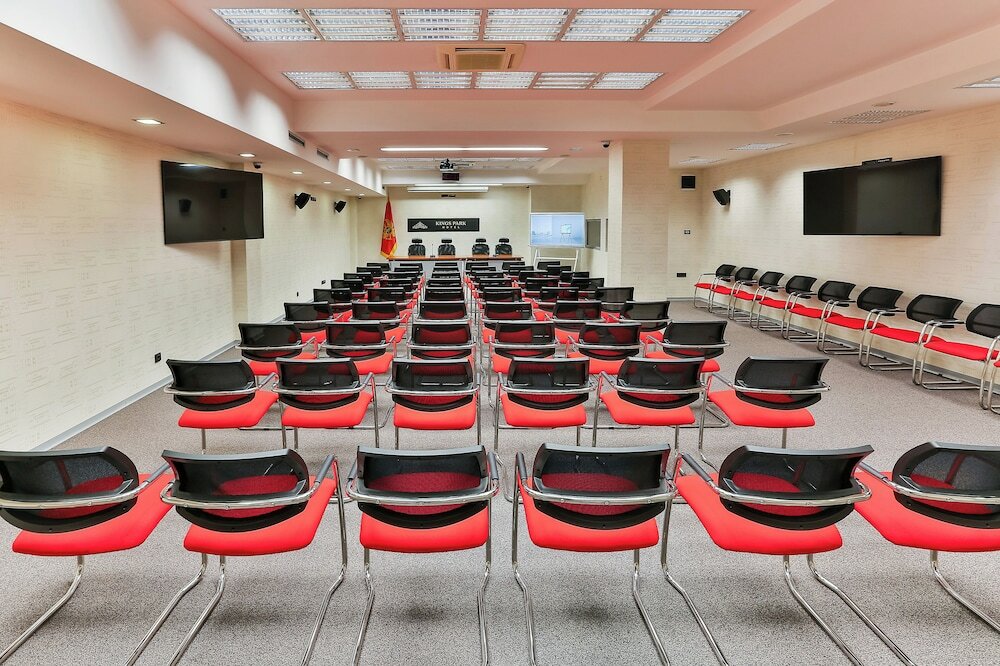 Фото Kings Park Hotel