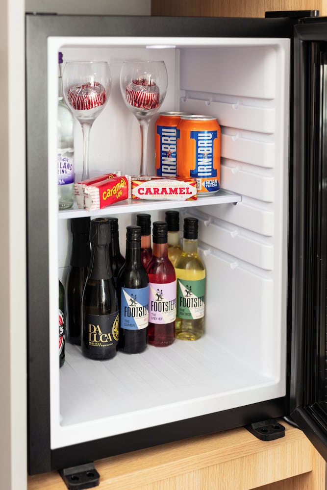 Фото Caledonian Hotel