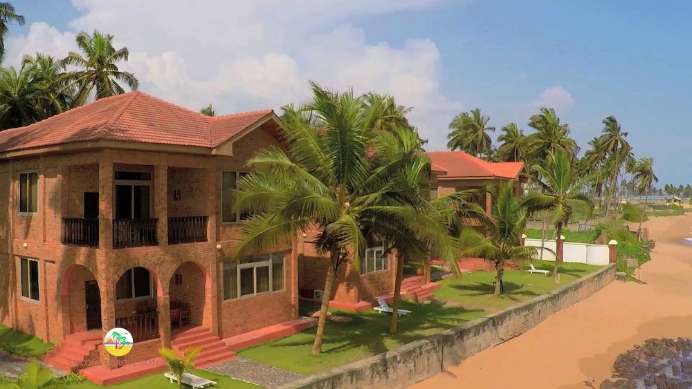 Фото Coconut Grove Beach Resort