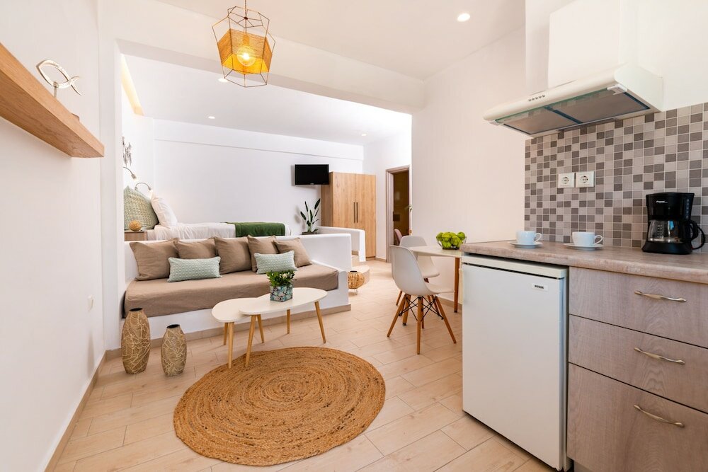 Фото Kalisperis Hotel